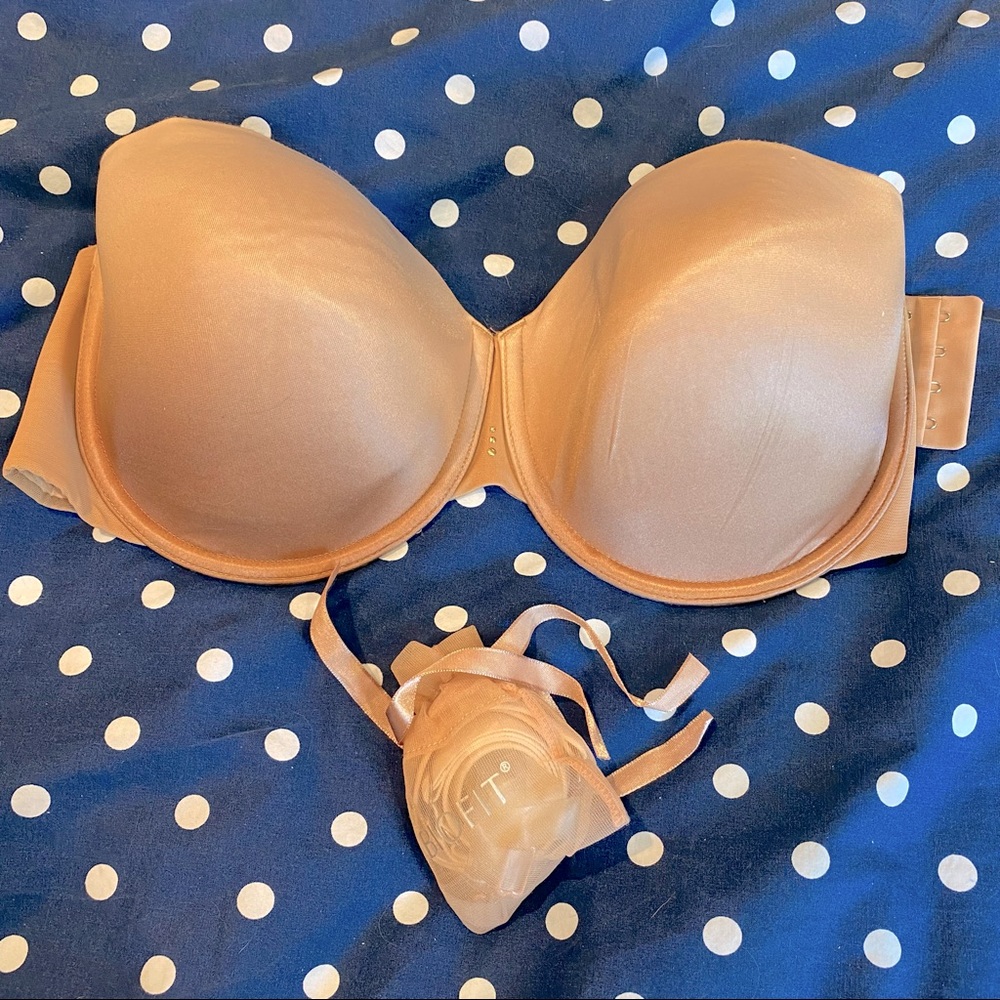 Victoria’s Secret BioFit Convertible Strapless Bra